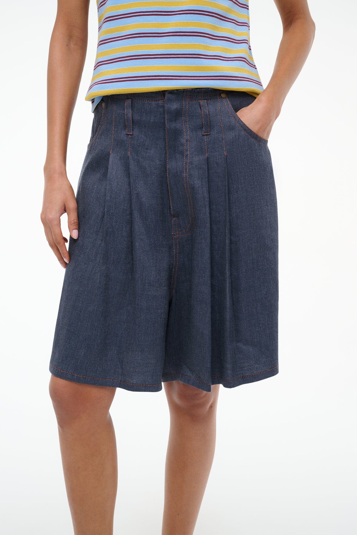 KNIGHT SHORT | CHAMBRAY